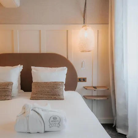 Henry Ii Beaune Centre 4*